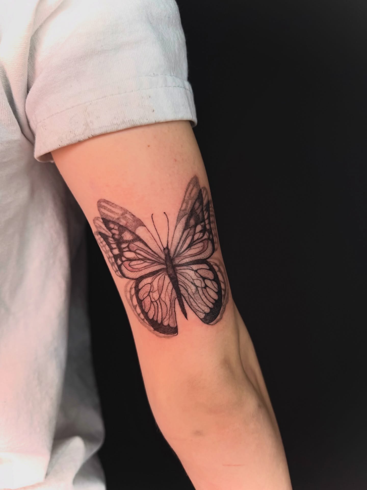Tattoo by @tattoosbyps — black_and_grey