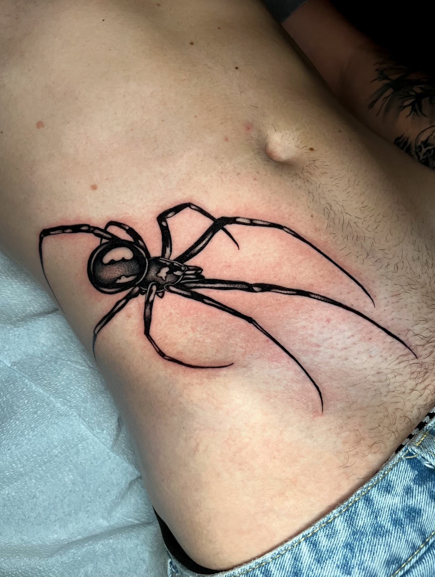 Tattoo by @derosario__ — black_and_grey
