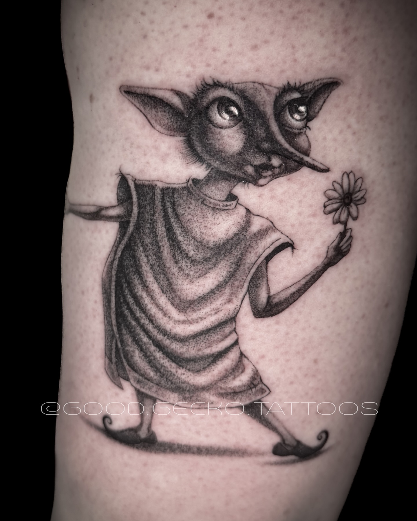 Tattoo by @good.gecko.tattoos — realism, dotwork