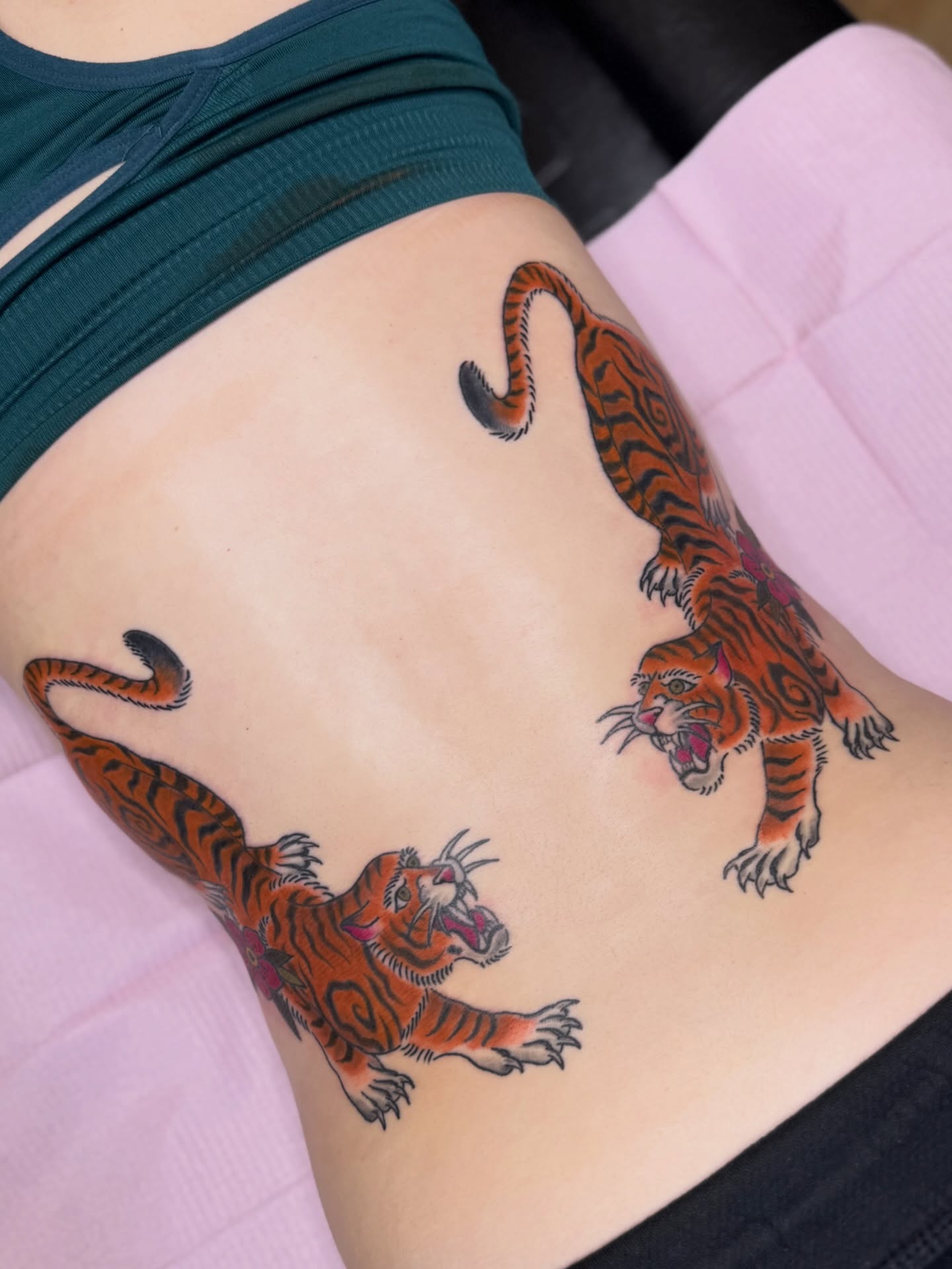 Tattoo by @chloemarietattoo โ american_traditional