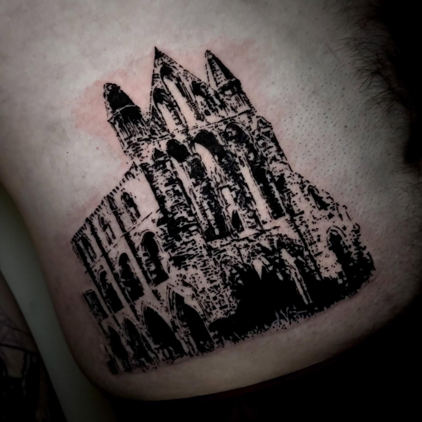 Tattoo by @unknownliquids — black_and_grey