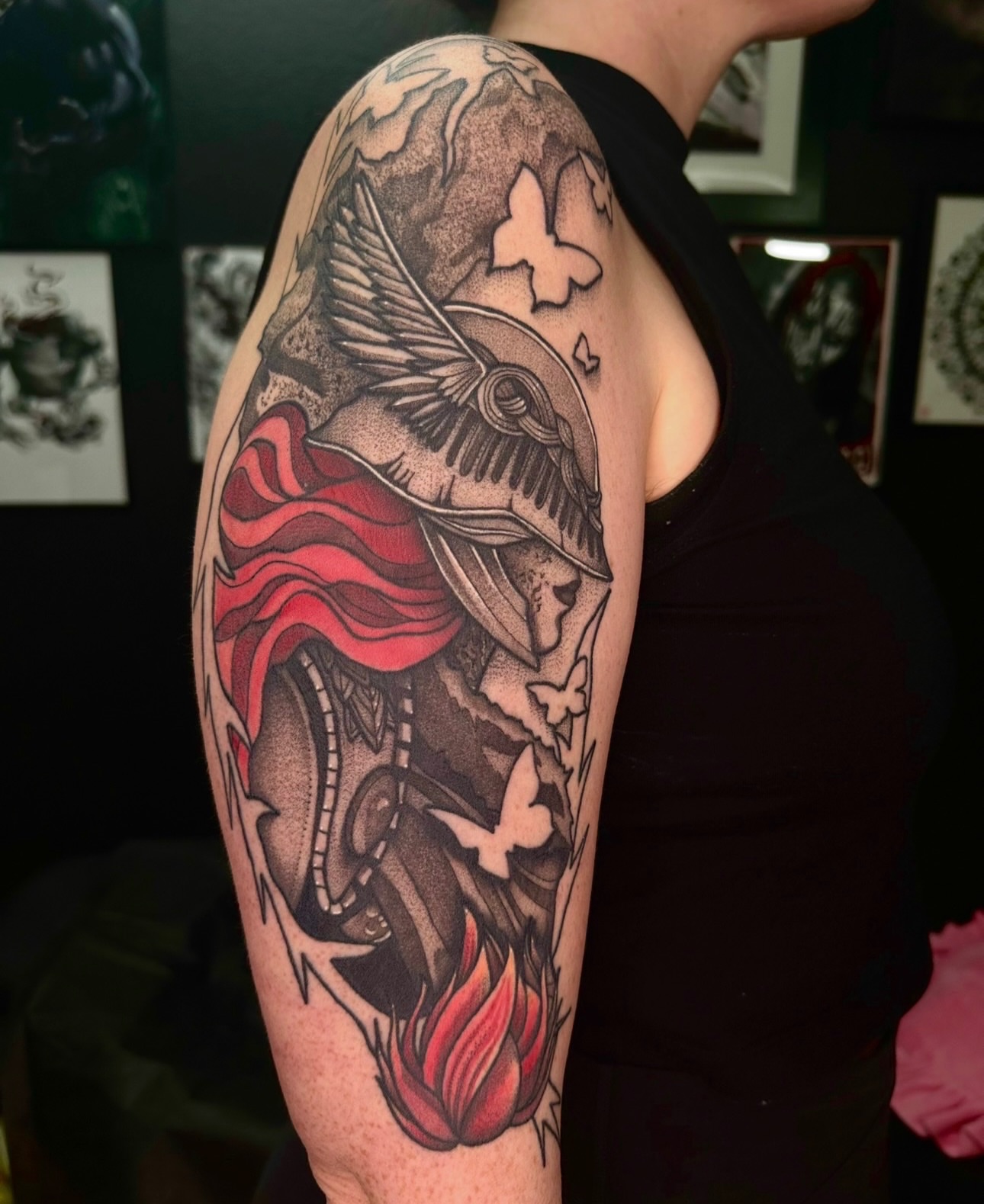 Tattoo by @goose_tattoos โ dotwork, realism