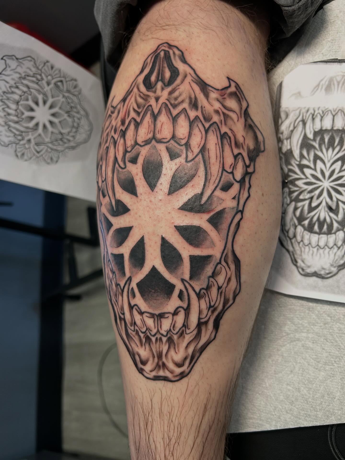 Tattoo by @fionatattooos — geometric