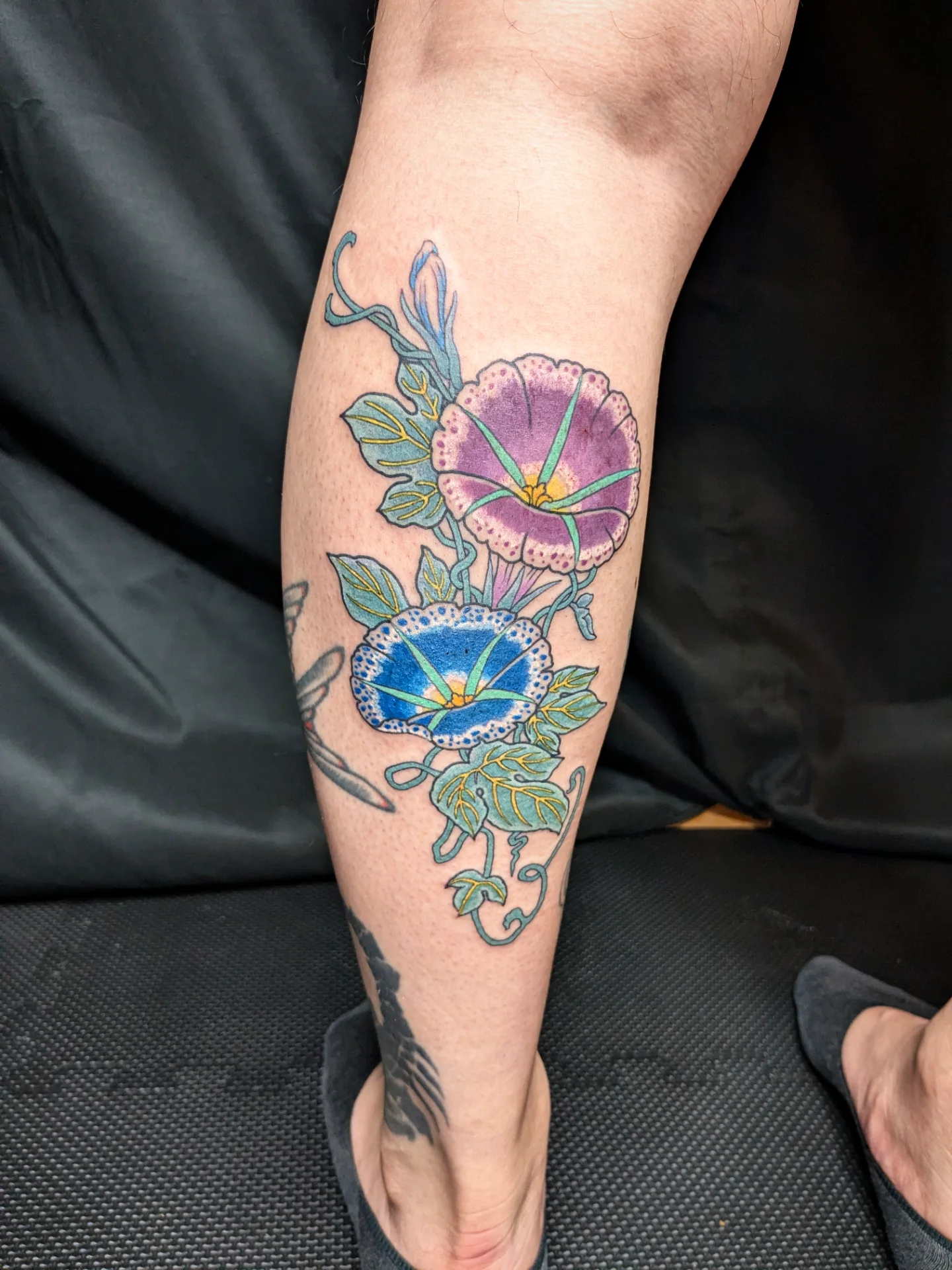Morning glory flowers new school tattoo on the forearm by bluebird Kyoto 京都 五条楽園