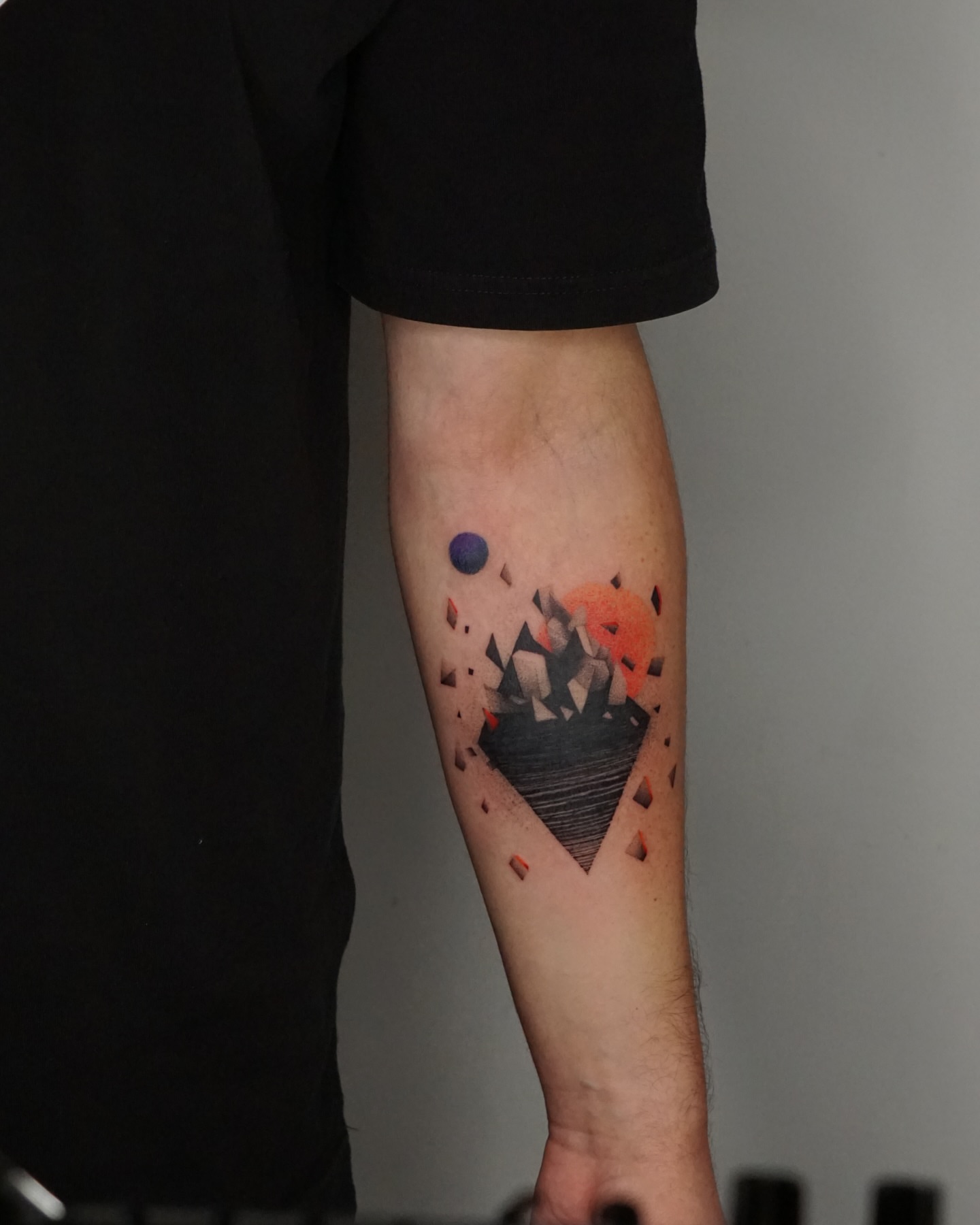 Tattoo by @lub_lub_art β geometric
