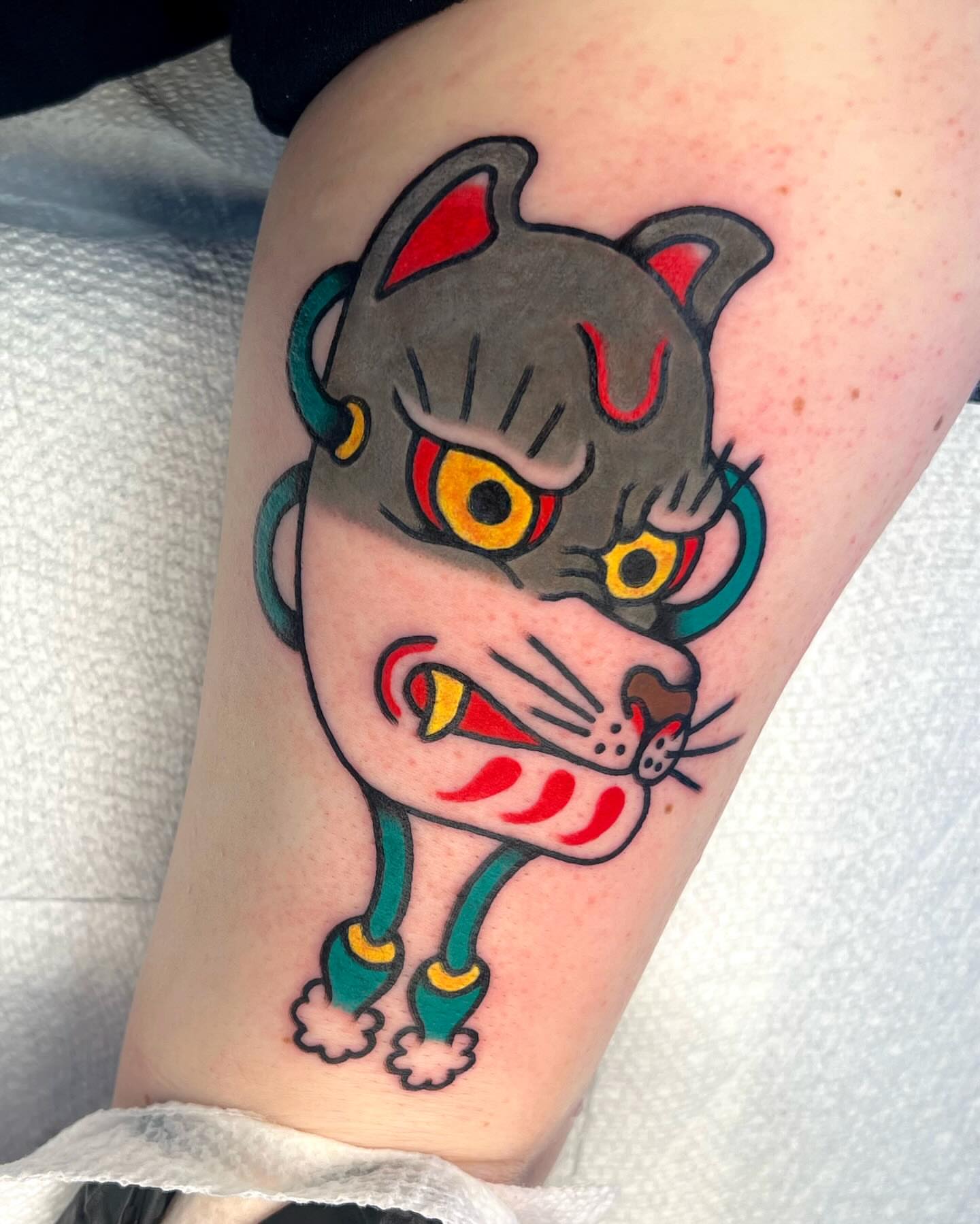Cat American traditional tattoo on the thigh by 💧cry Bby💧