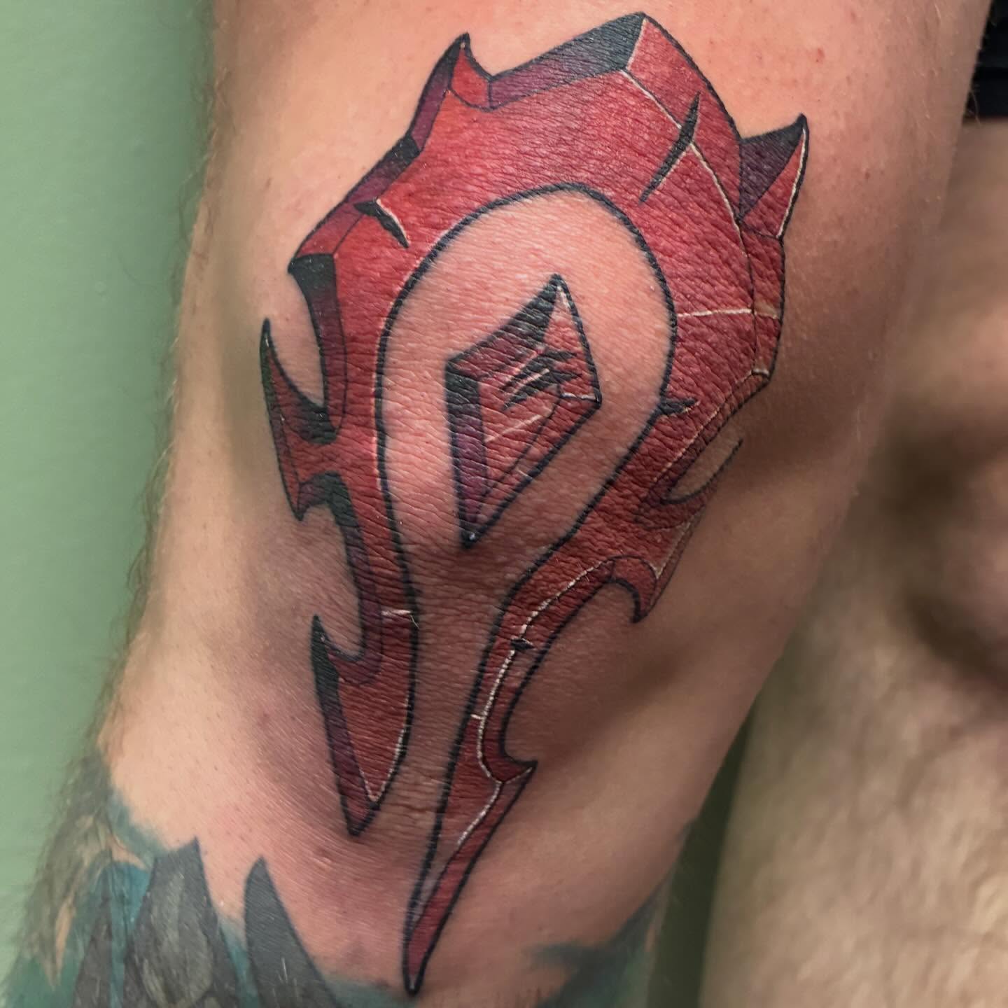 Tattoo by @jakeslayskrakens β geometric