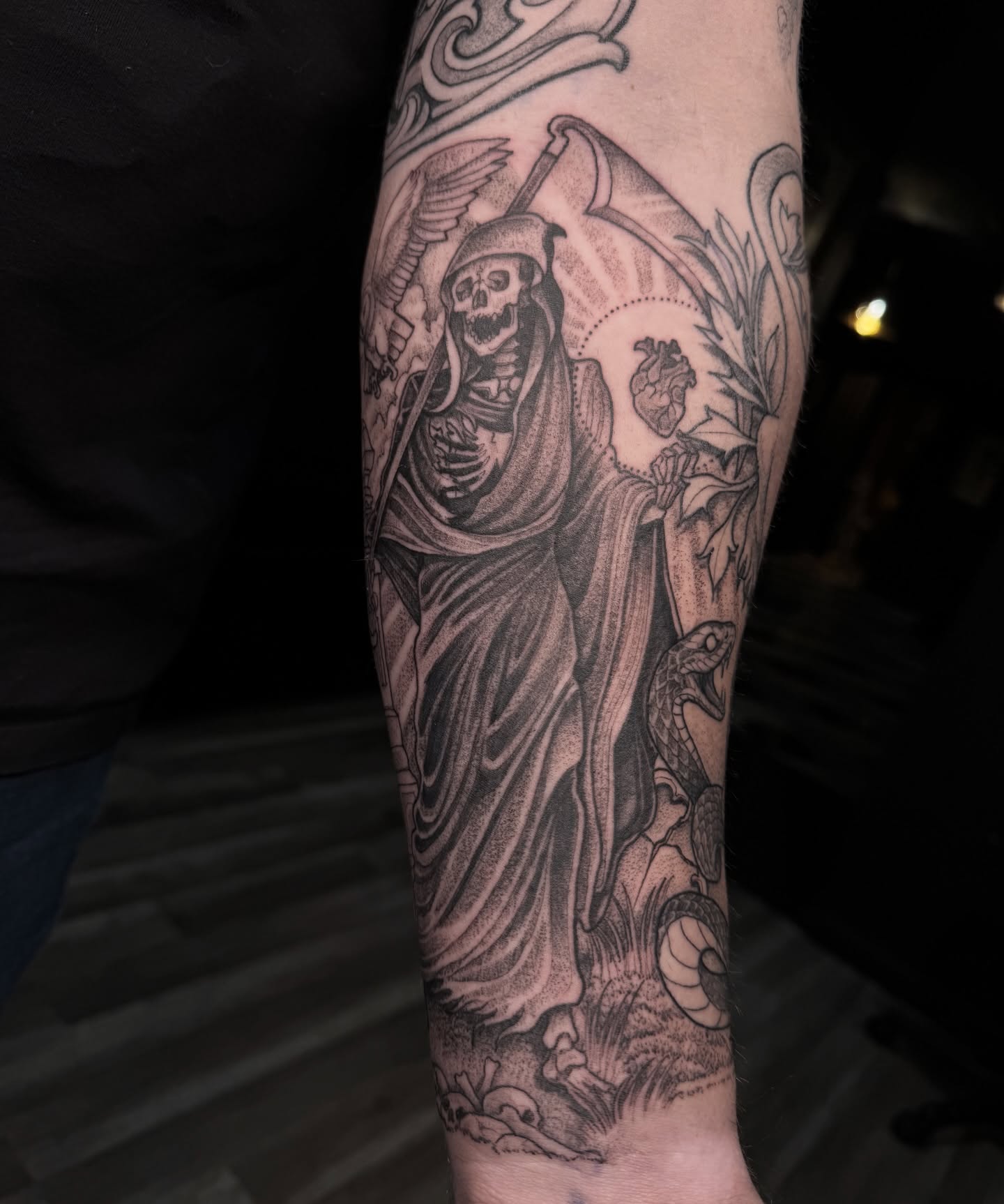 Tattoo by @fragiledagger — black_and_grey, realism