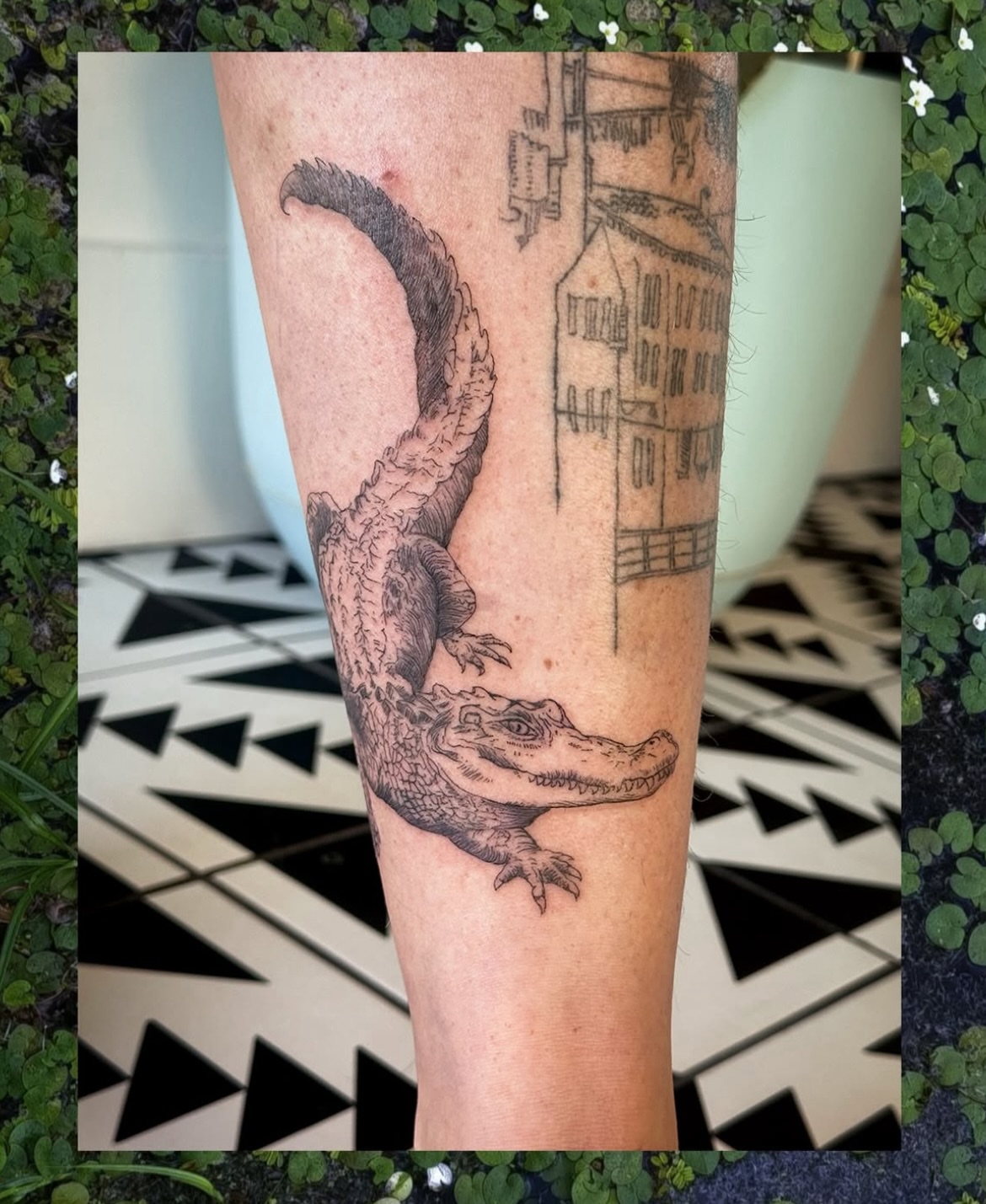 Alligator realism tattoo on the forearm by 𝗠𝗶𝗱𝗻𝗶𝗴𝗵𝘁 〰️ 𝕄𝕠𝕠𝕟𝕝𝕚𝕘𝕙𝕥
