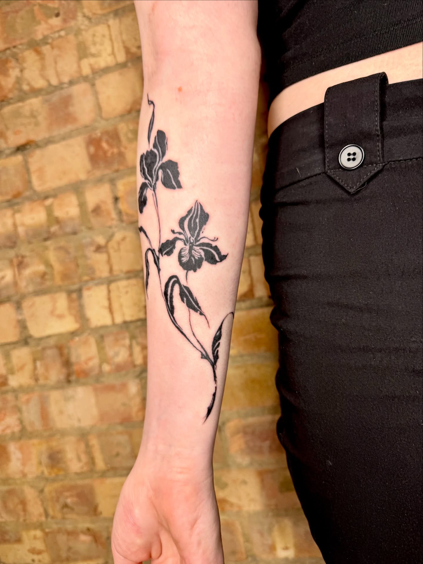 Tattoo by @passthesaltbitch β black_and_grey