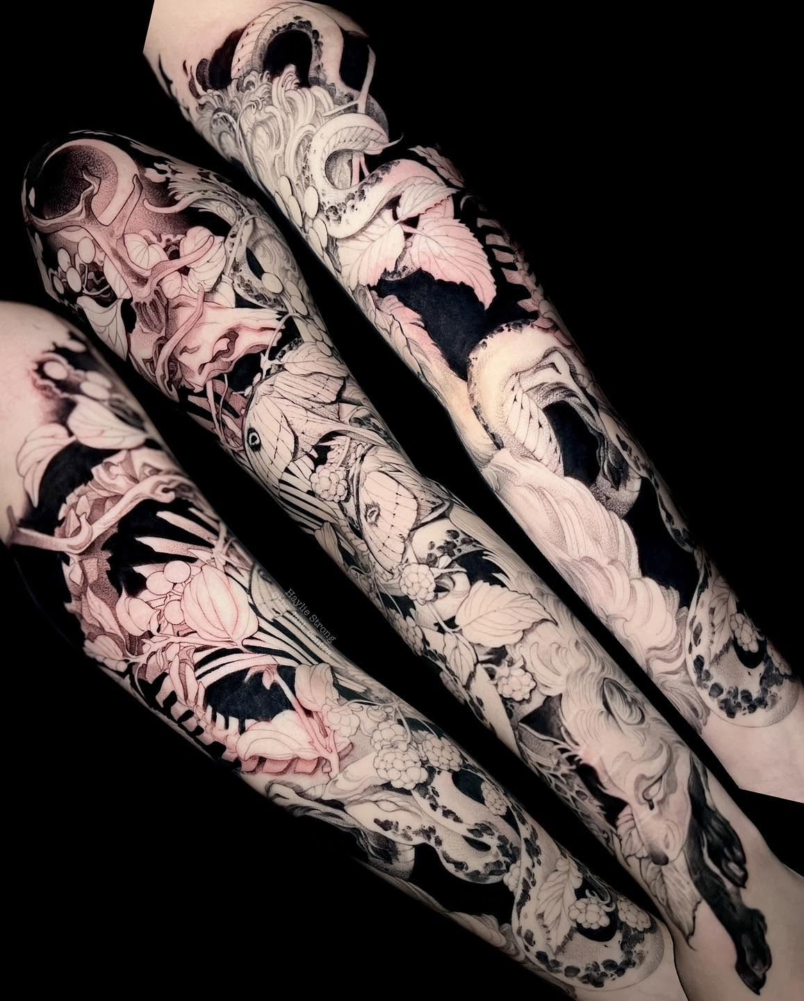 Tattoo by @the_last_centra — japanese_irezumi, black_and_grey