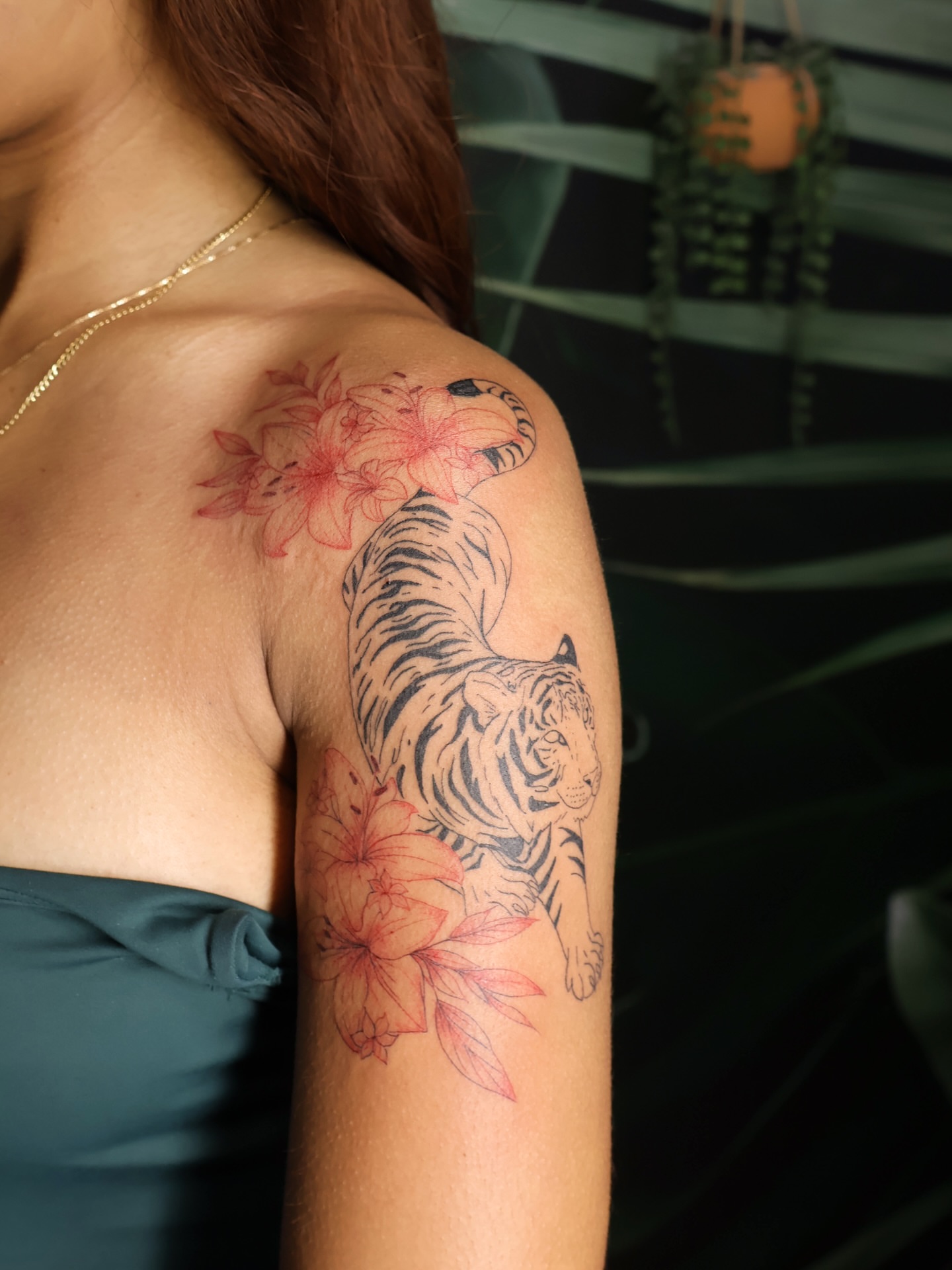 Tattoo by @divinebeautybarbyaly — black_and_grey