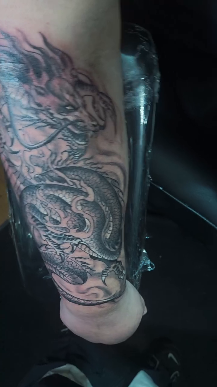 Tattoo by @sarck_hardlifestyle β japanese_irezumi, black_and_grey