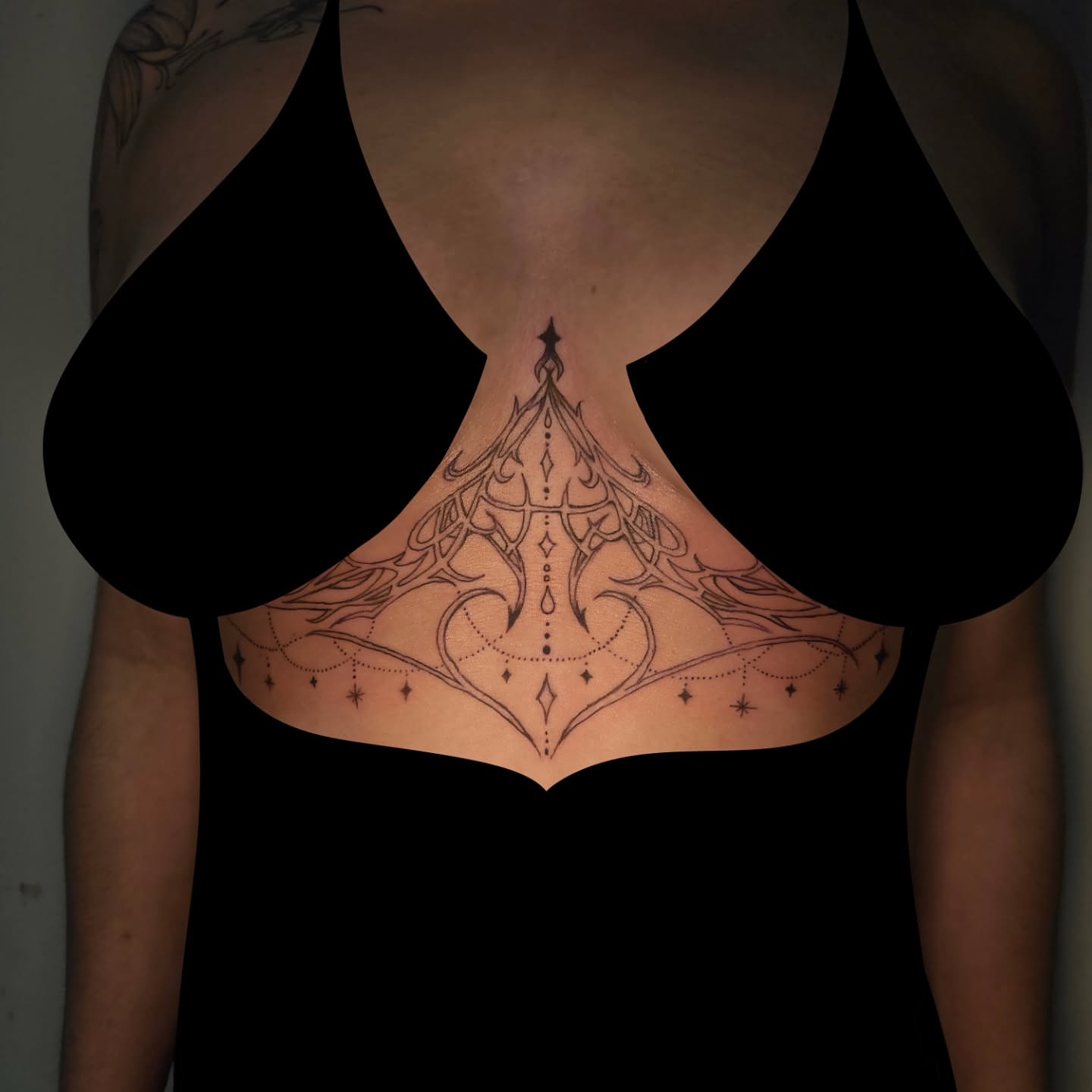 Tattoo by @prettybutpoisonink — geometric