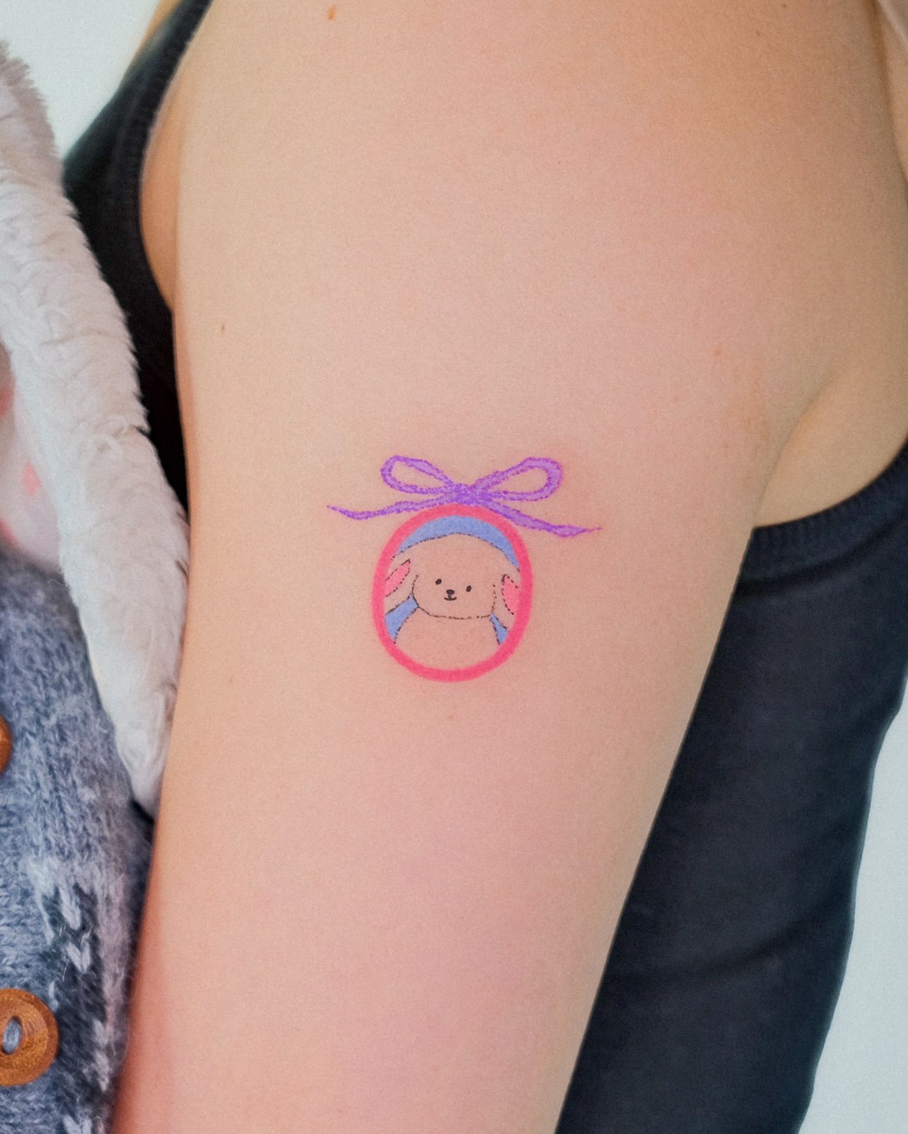 Tattoo by @katzepoke β illustrative