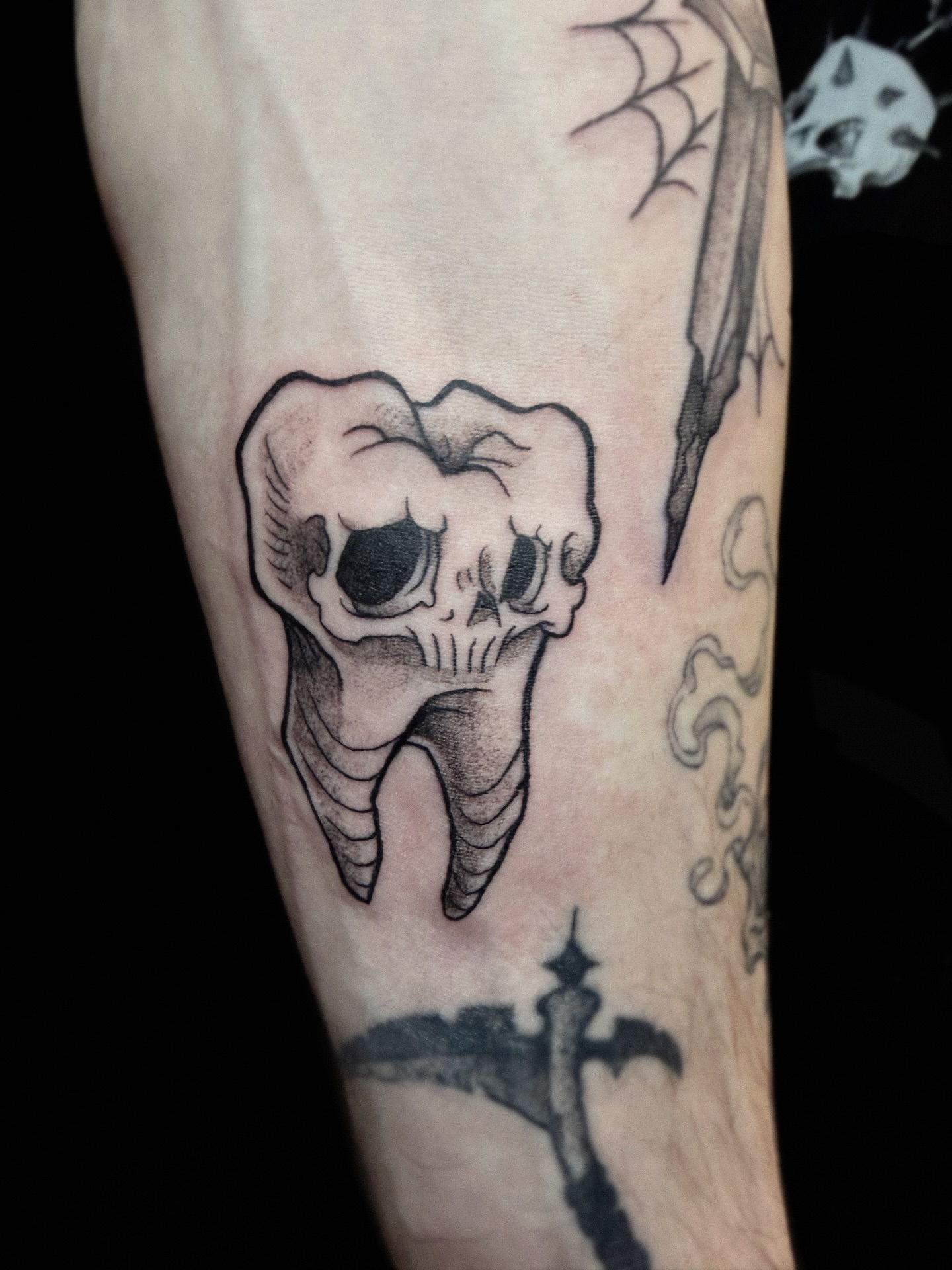 Tattoo by @collectitats โ black_and_grey