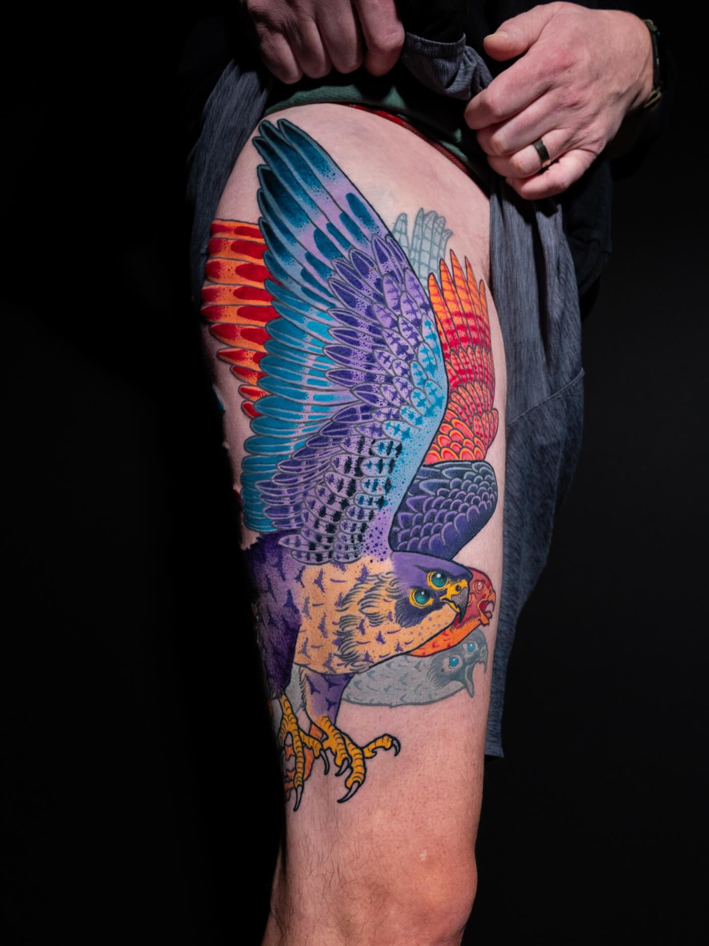 Hawk American traditional tattoo on the thigh by Igor Puente