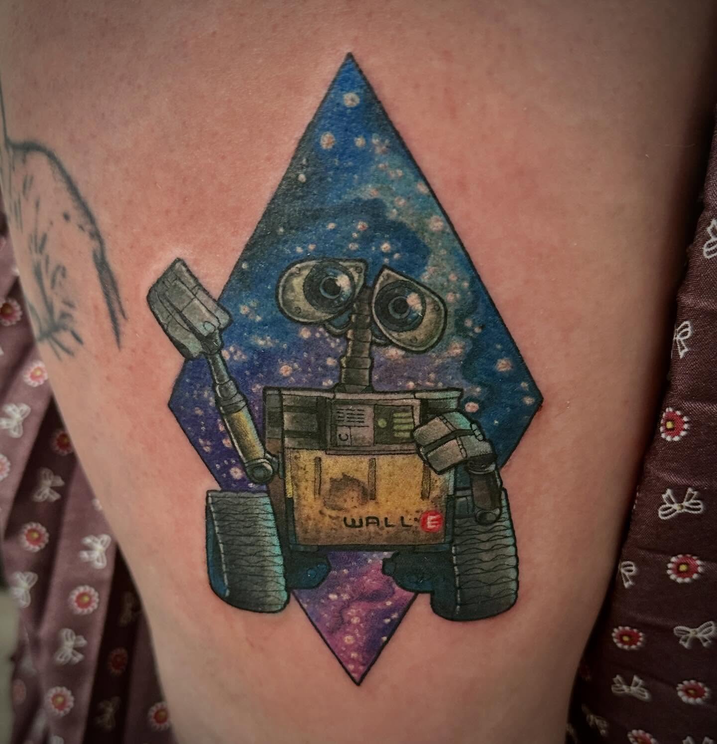 Tattoo by @all_buttered_up โ realism