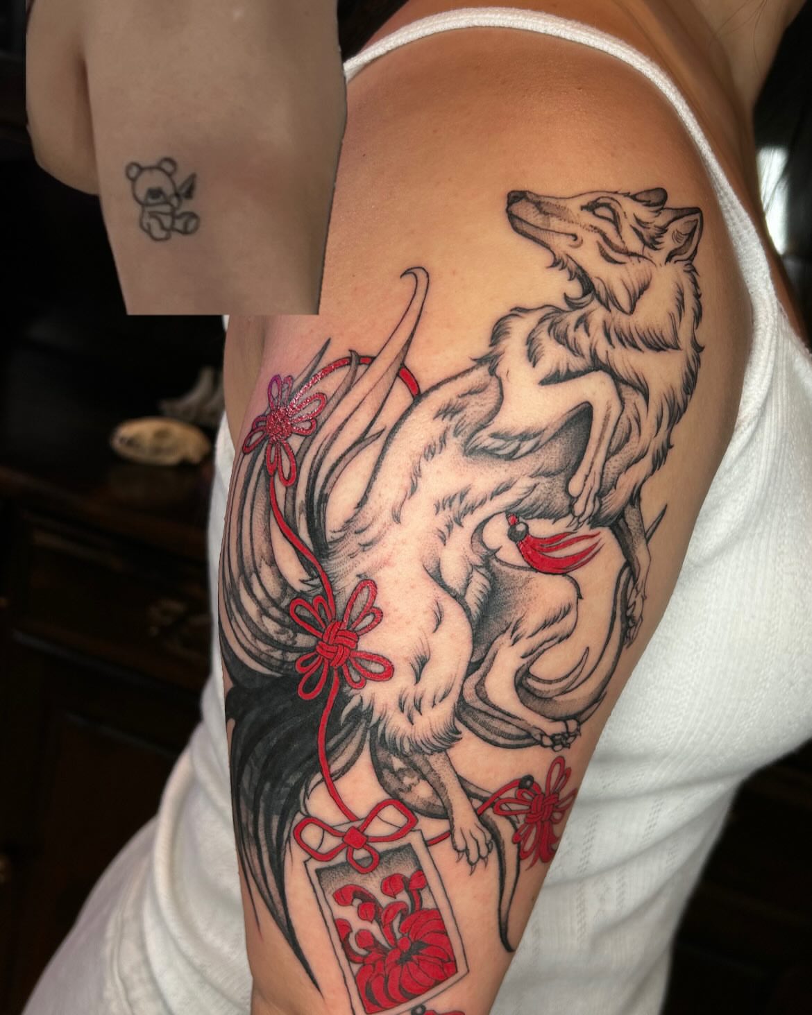 Tattoo by @dee.louisee — black_and_grey, realism