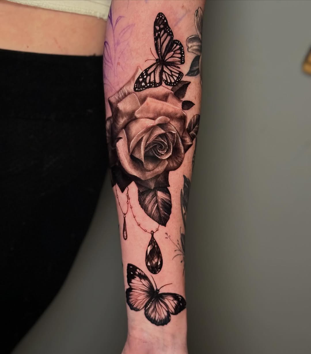 Tattoo by @martinazago_tattoo — realism, black_and_grey