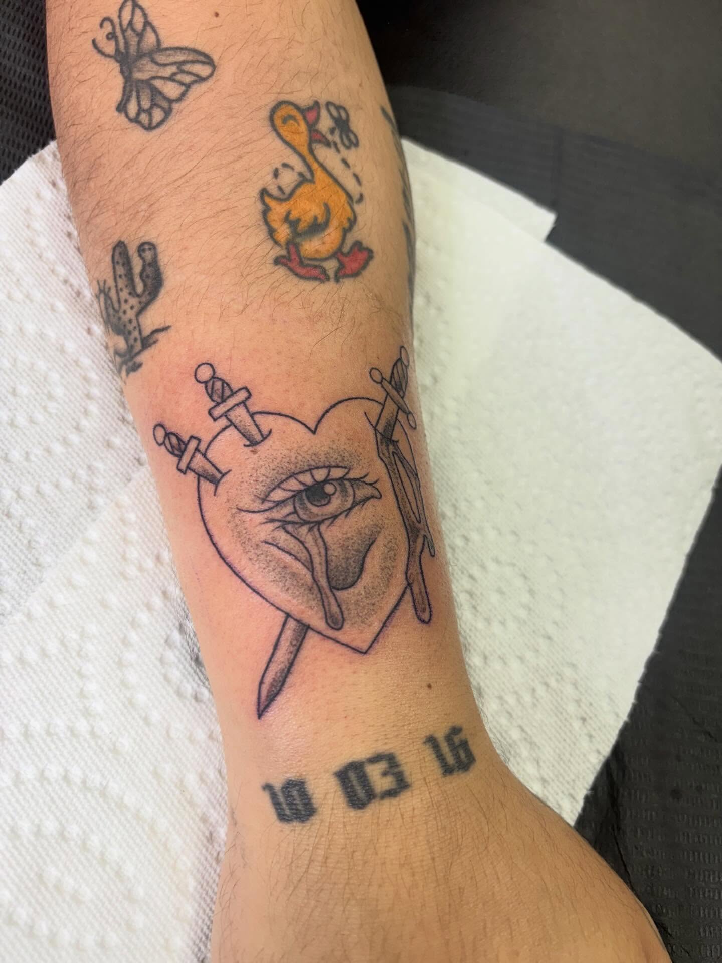 Tattoo by @jayytattoos_ — american_traditional, dotwork