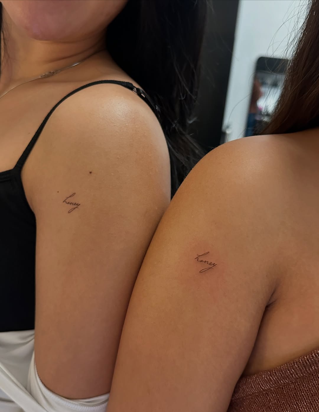 Script lettering lettering tattoo on the shoulder by @taravychi