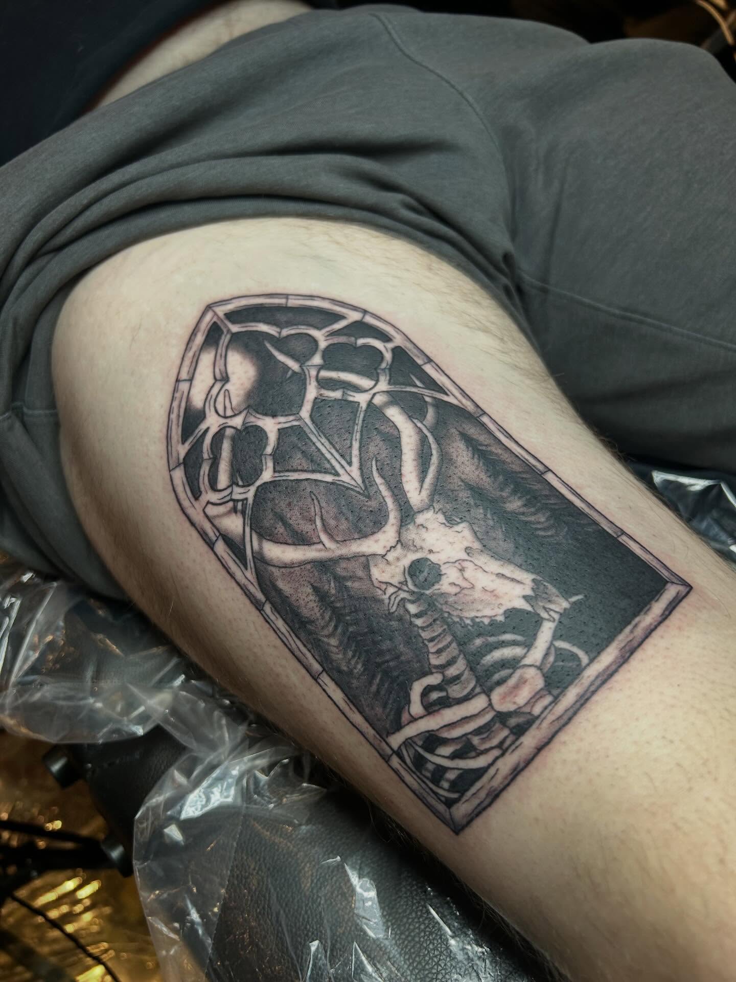 Tattoo by @vanessa.kendyll — black_and_grey