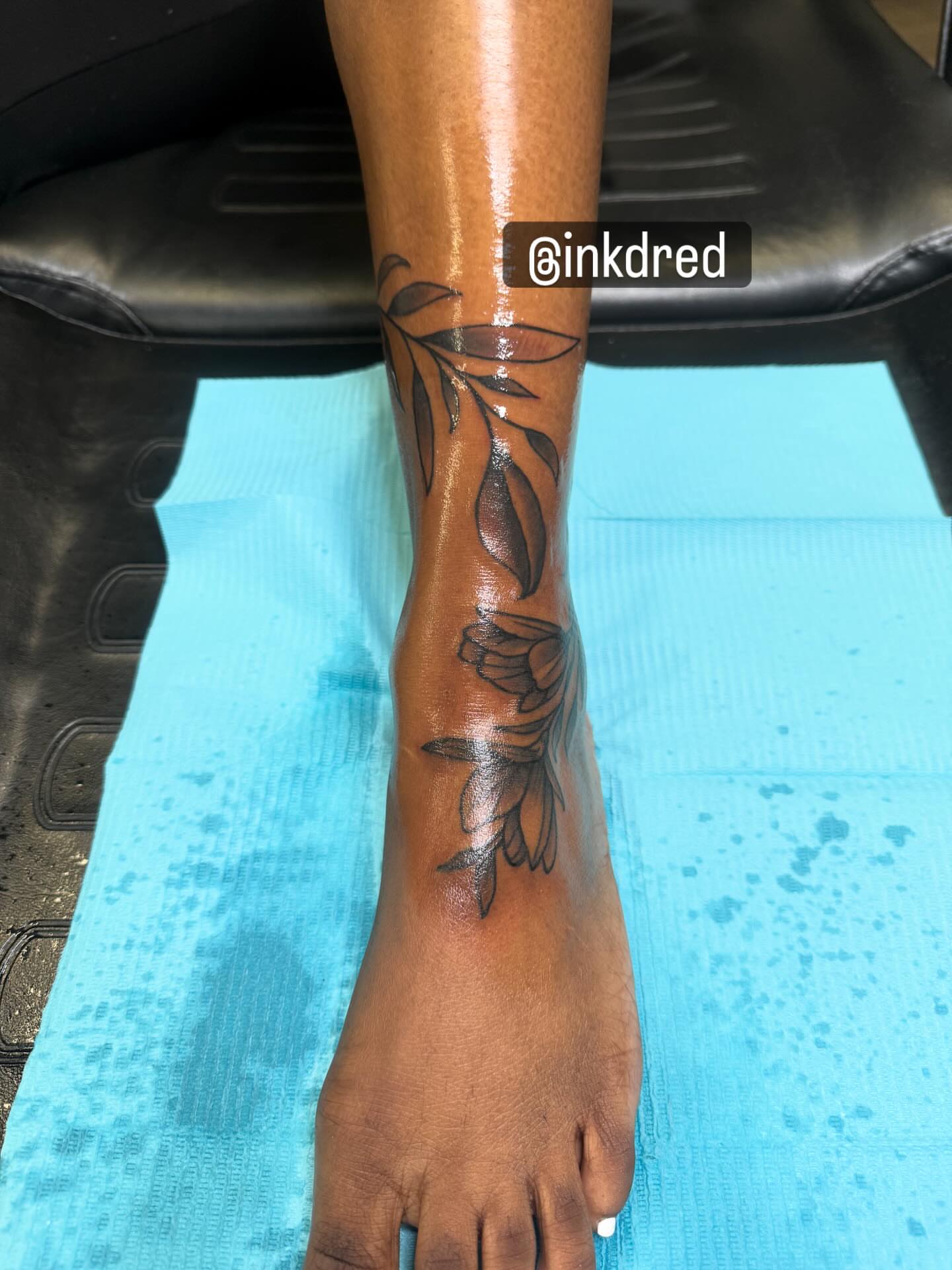 Tattoo by @inkdred β black_and_grey