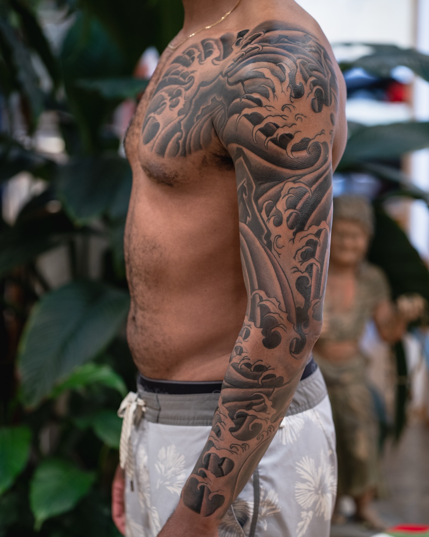Dragon japanese irezumi tattoo on the upper arm by James Fernella, San Francisco, California