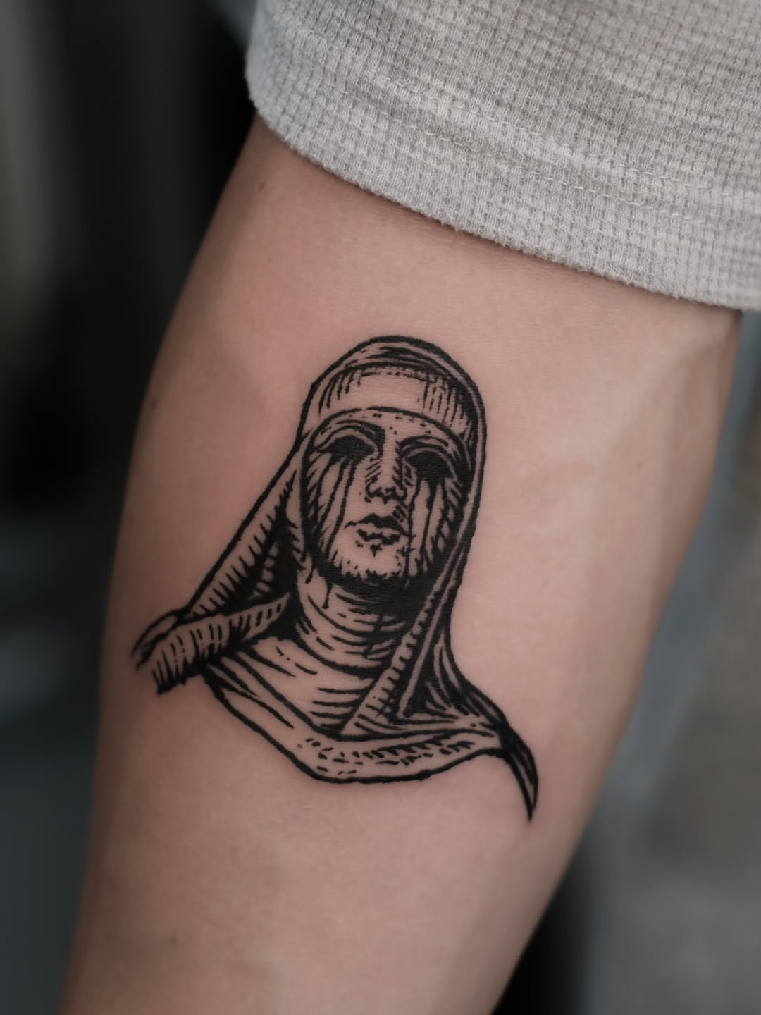 Tattoo by @florawoodcut — illustrative, blackwork