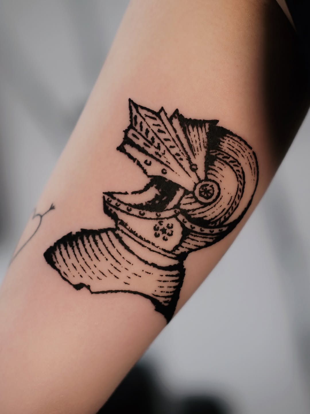 Tattoo by @florawoodcut — illustrative, blackwork