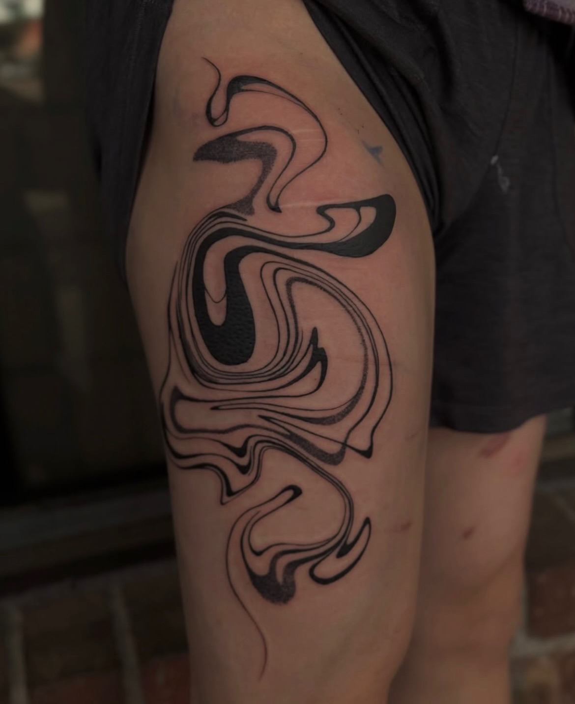 Abstract swirl black and grey tattoo on the forearm by 𝔈𝔩𝔦𝔷𝔞𝔟𝔢𝔱𝔥