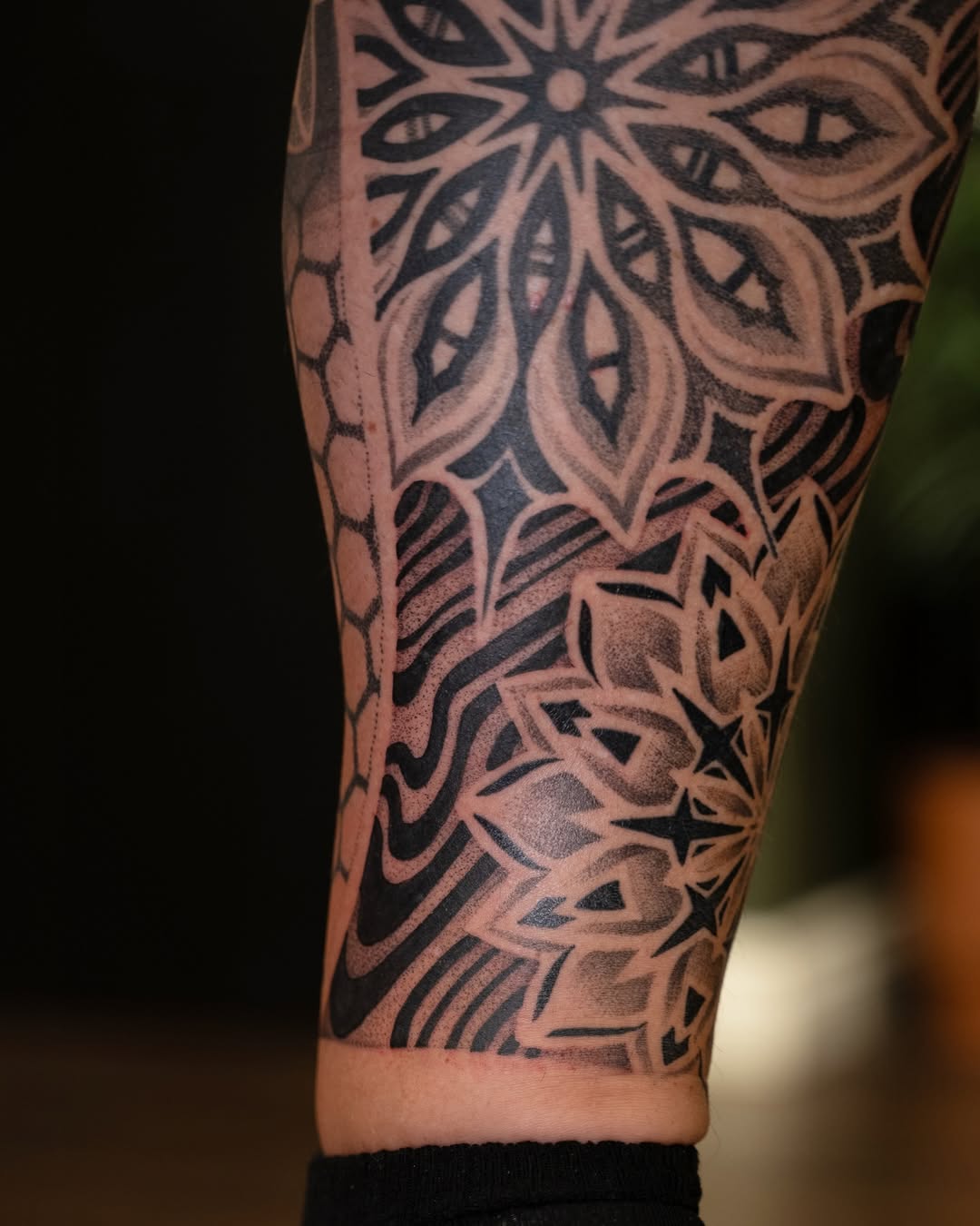 Tattoo by @largedrpeppa β geometric, dotwork