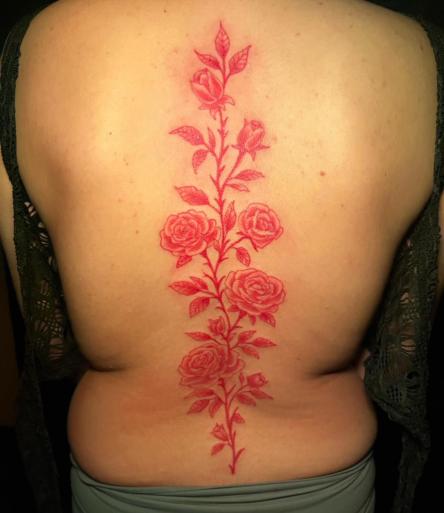 Roses American traditional tattoo on the back by Darius Armour (Tattoo Artist)
