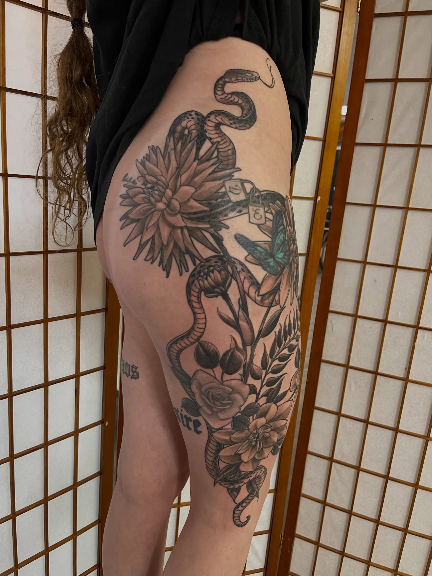 Snake and flowers American traditional tattoo on the thigh by ๐ต๐๐๐ ๐ฐ๐๐๐