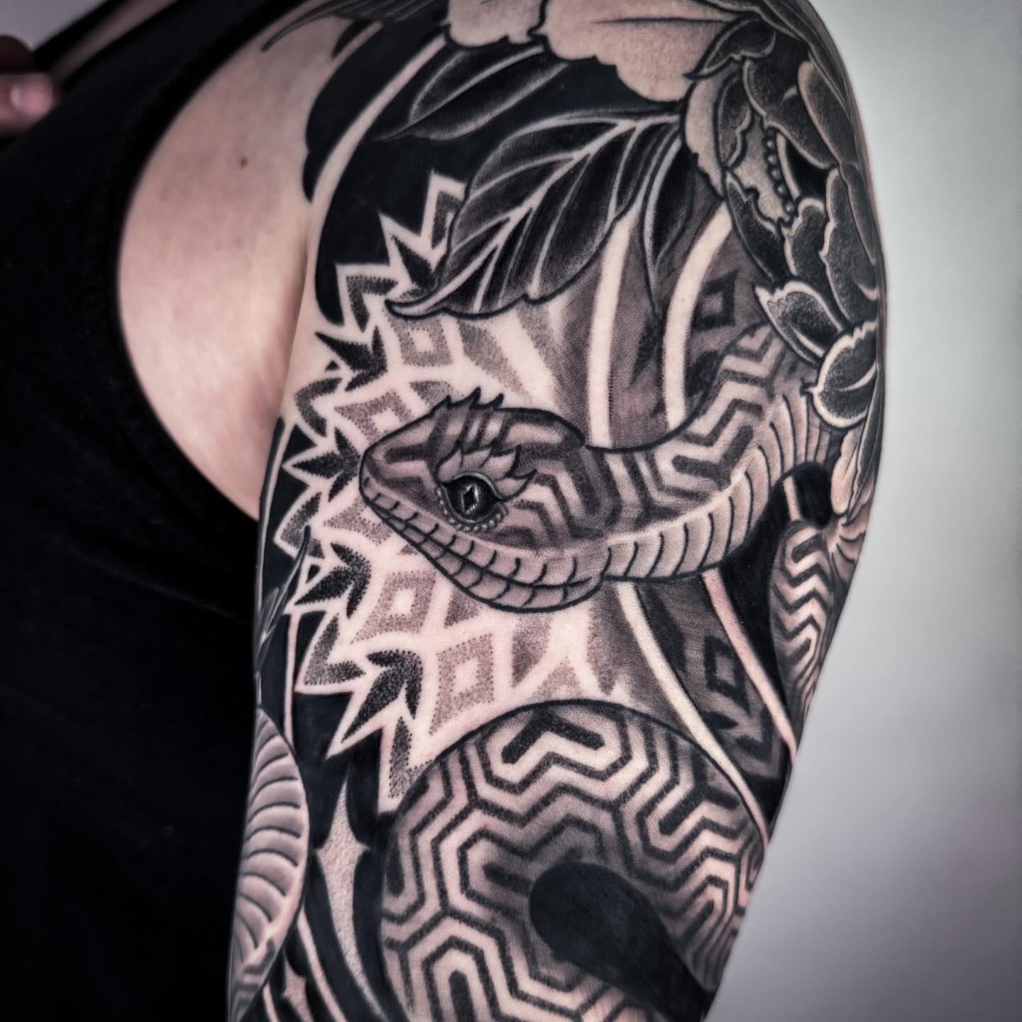 Tattoo by @ariesrhysing — black_and_grey, geometric