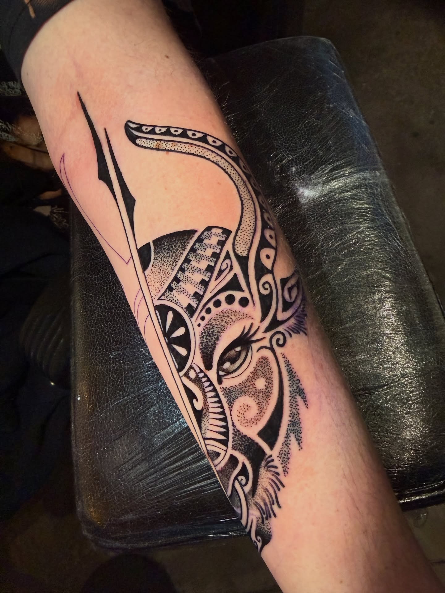 Tattoo by @london_on_the_tatts — dotwork, tribal