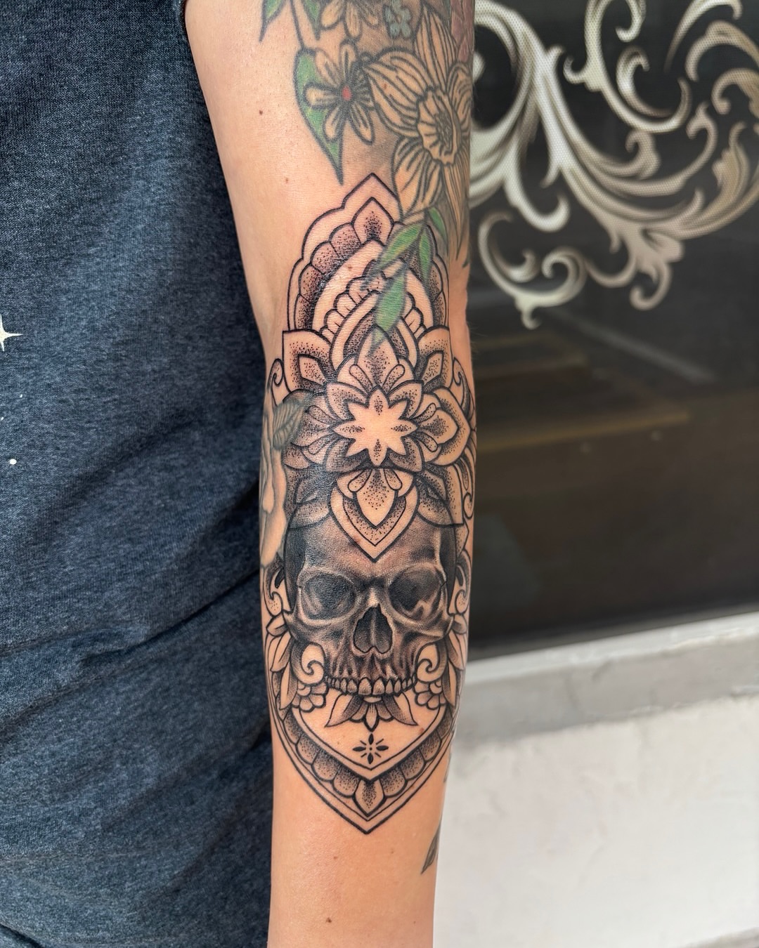 Tattoo by @tattoosbyshi — american_traditional, black_and_grey