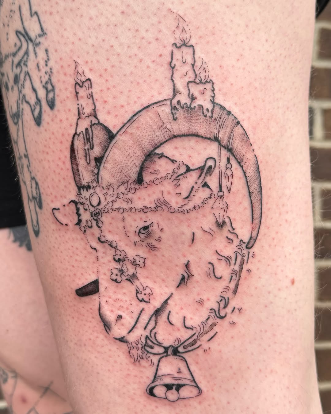 Tattoo by @mxminks โ blackwork, dark_realism