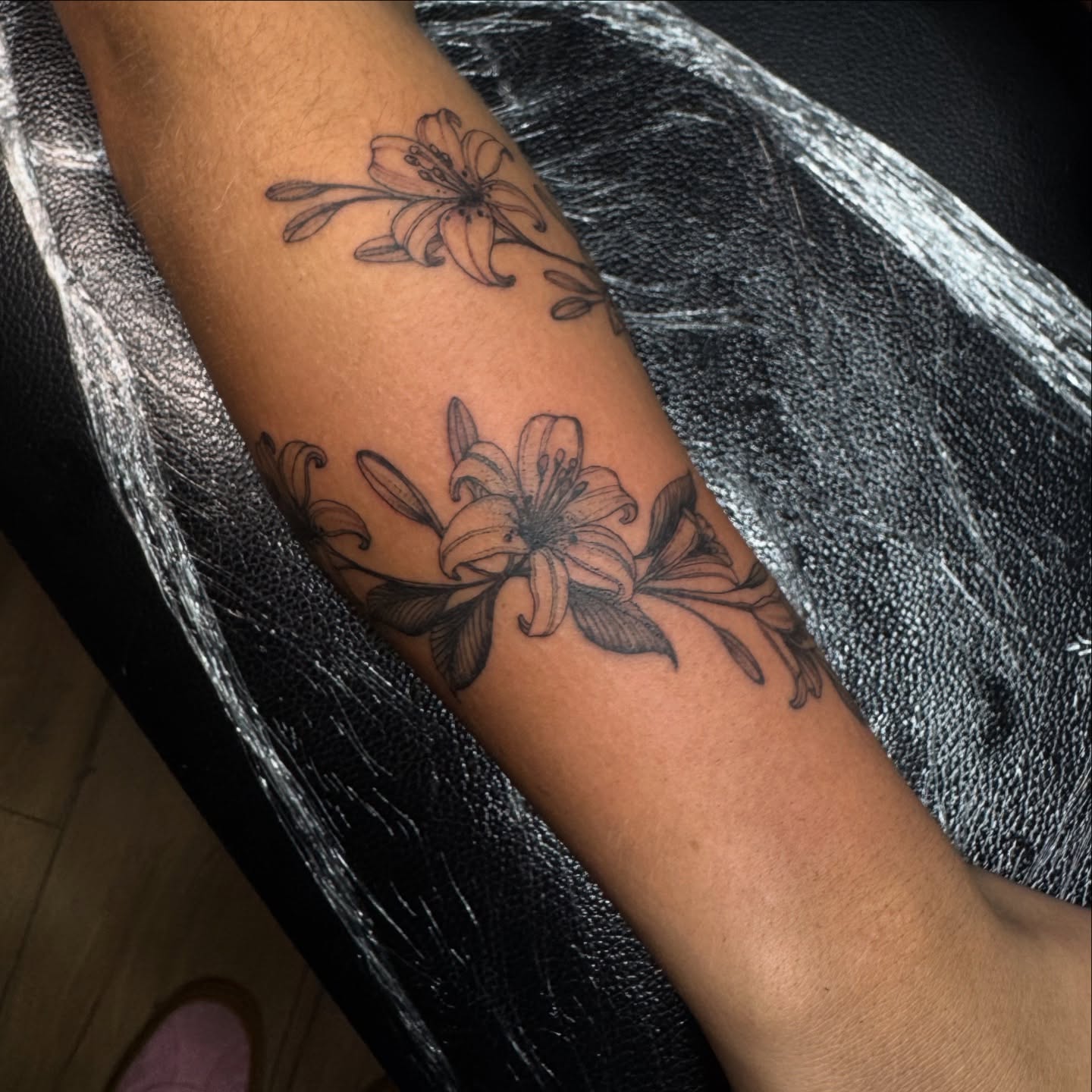 Tattoo by @sassafrastats — black_and_grey