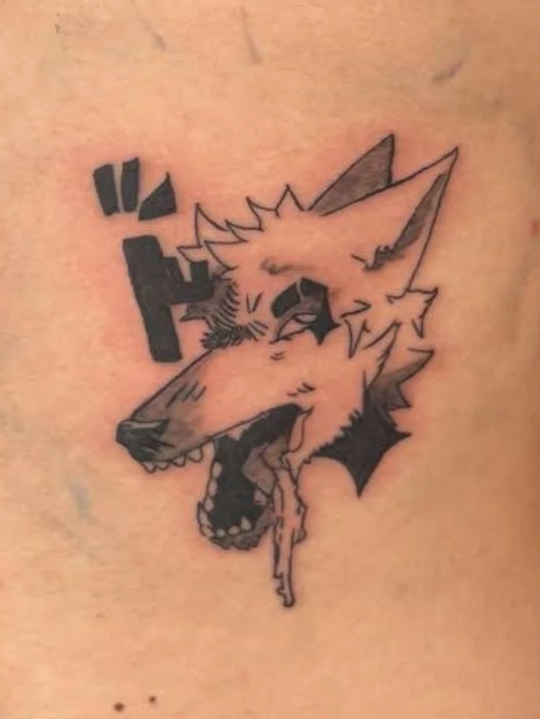 Tattoo by @yyiizzuuzz — black_and_grey