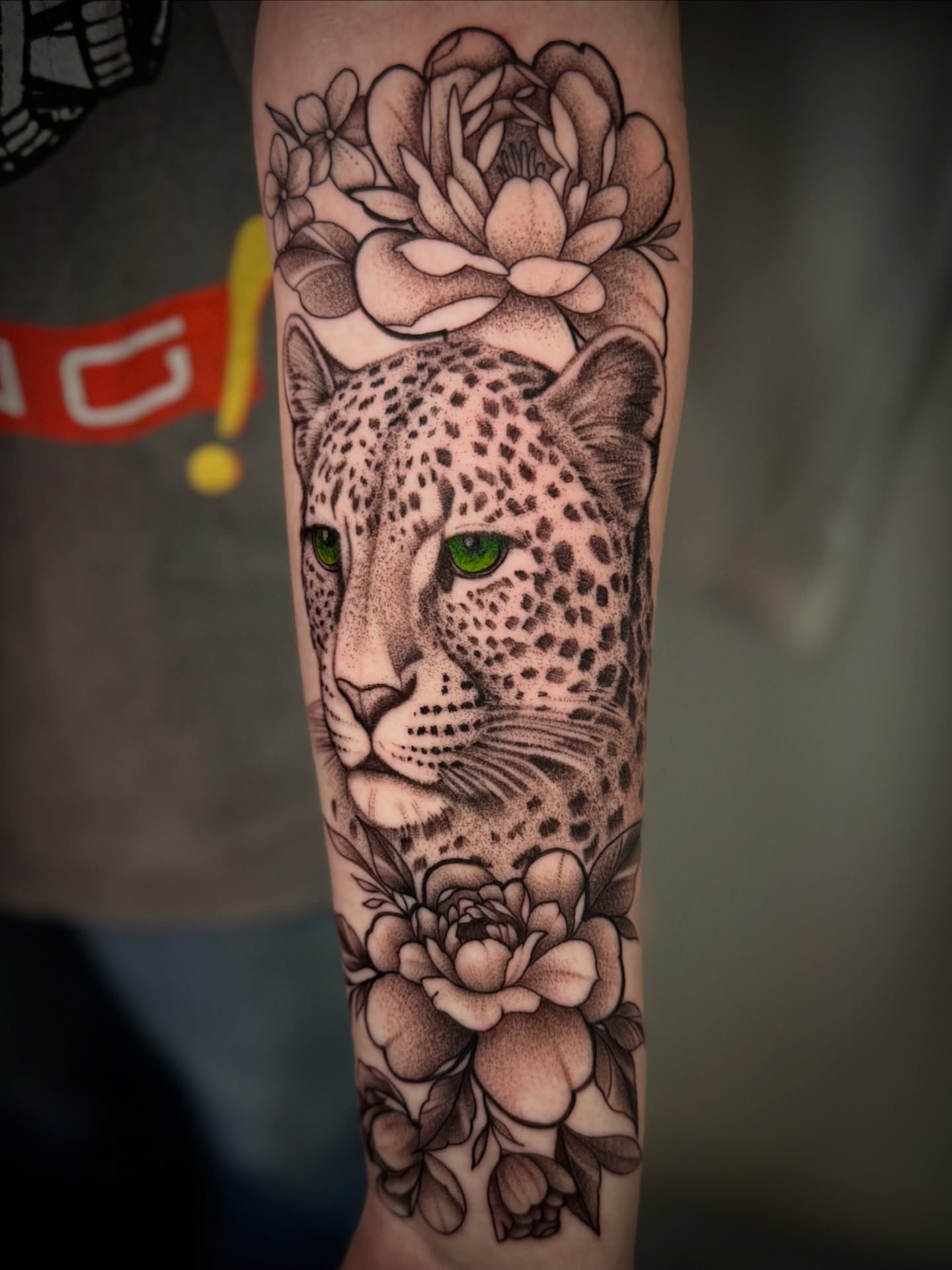 Tattoo by @llanotattooart — dotwork, realism