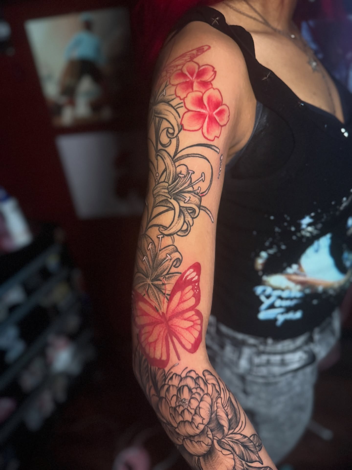 Tattoo by @sincerelyinked — american_traditional, dotwork