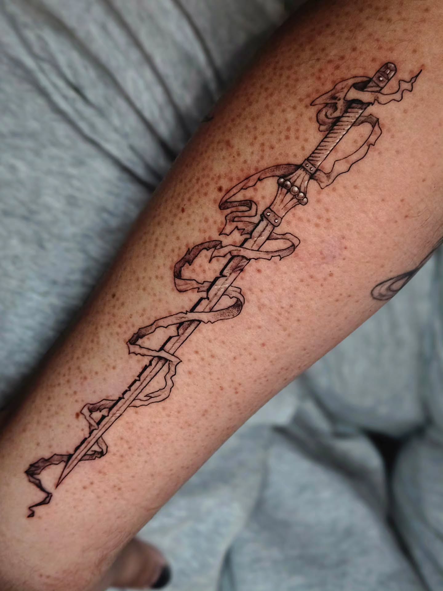Tattoo by @chicom4l — black_and_grey