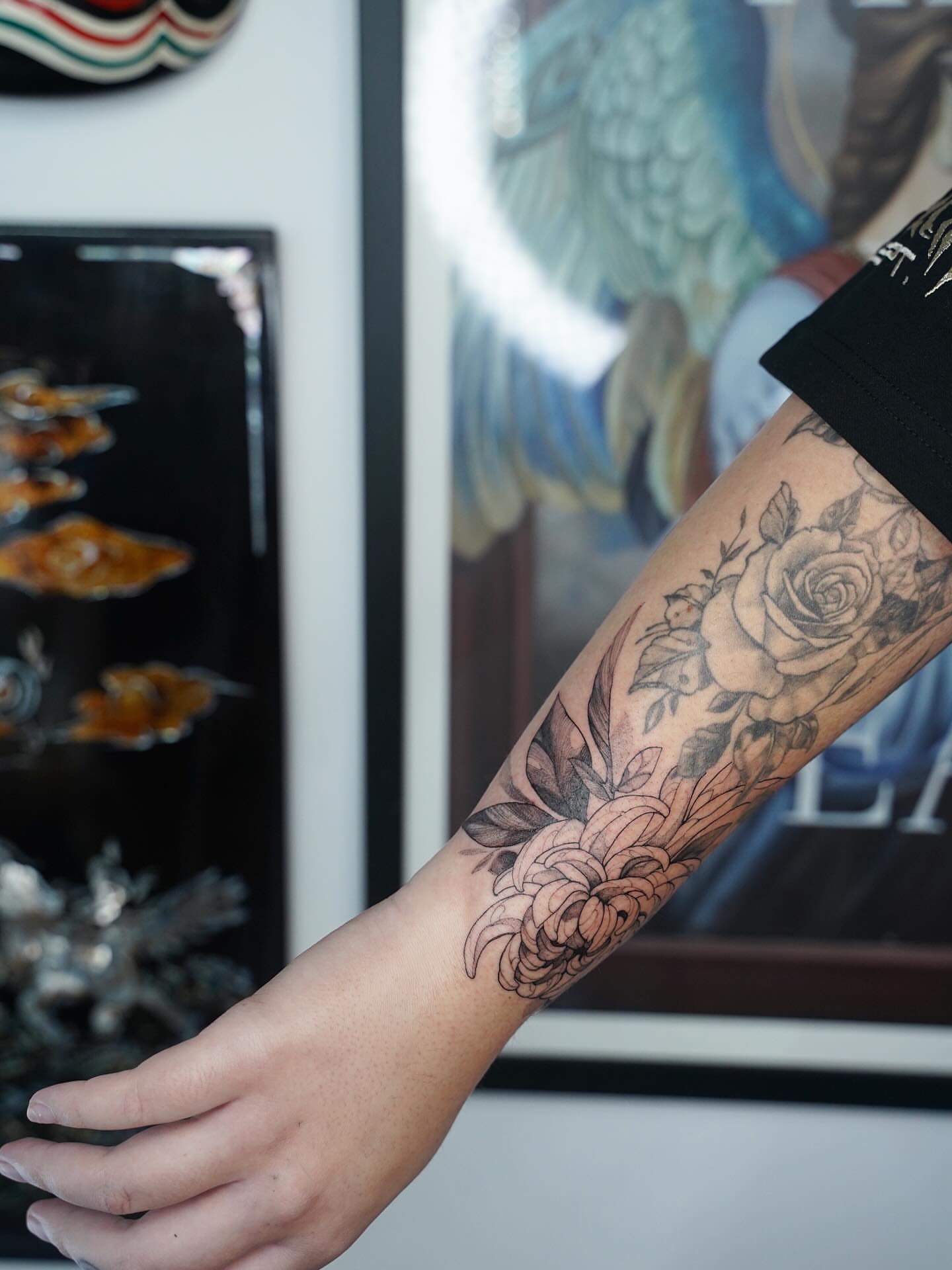 Tattoo by @emmaleetattoo — black_and_grey