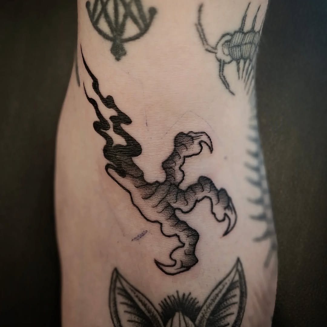 Tattoo by @makaylaawaffle — blackwork, illustrative