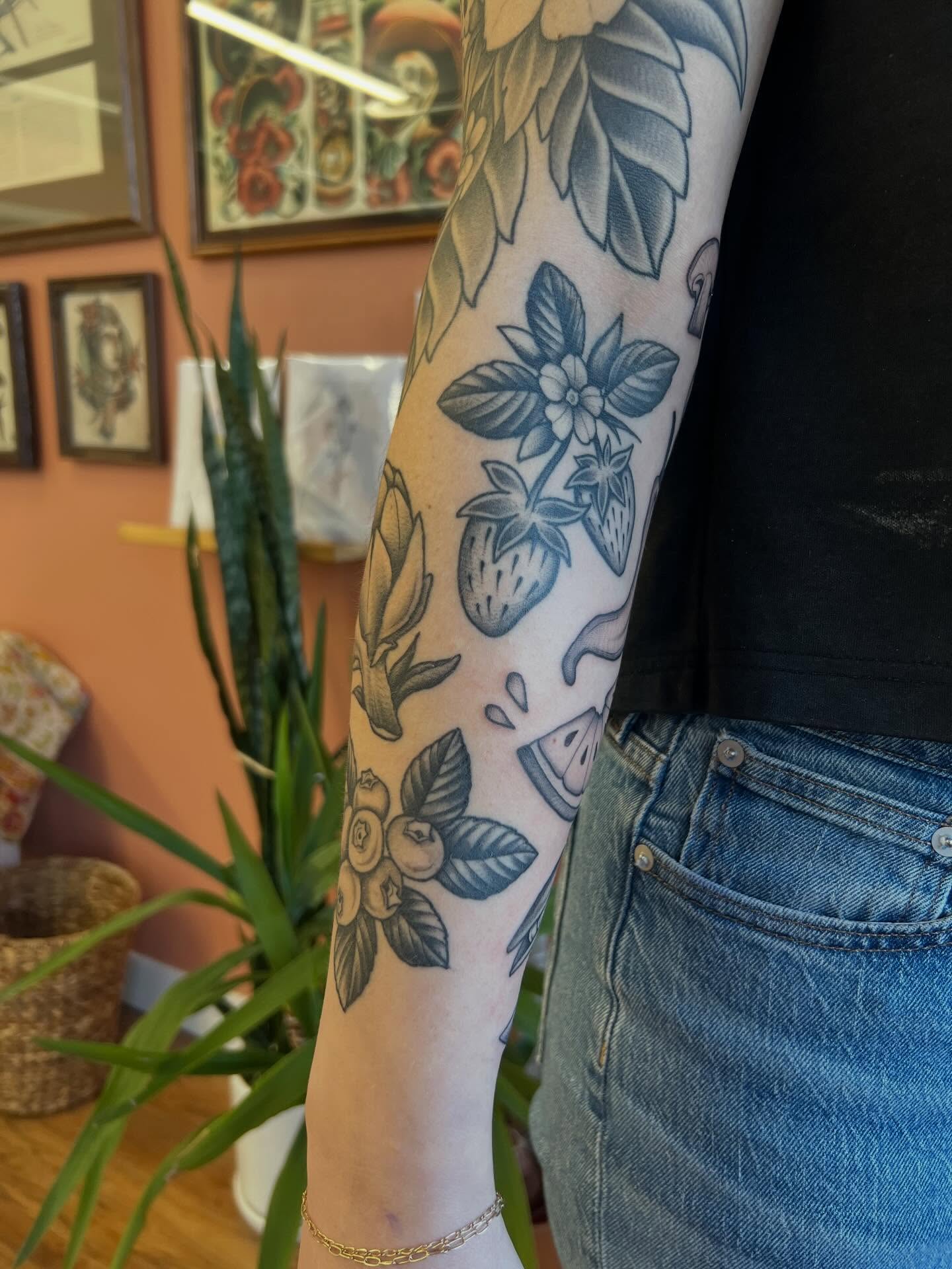 Tattoo by @brookeesutter — american_traditional, black_and_grey