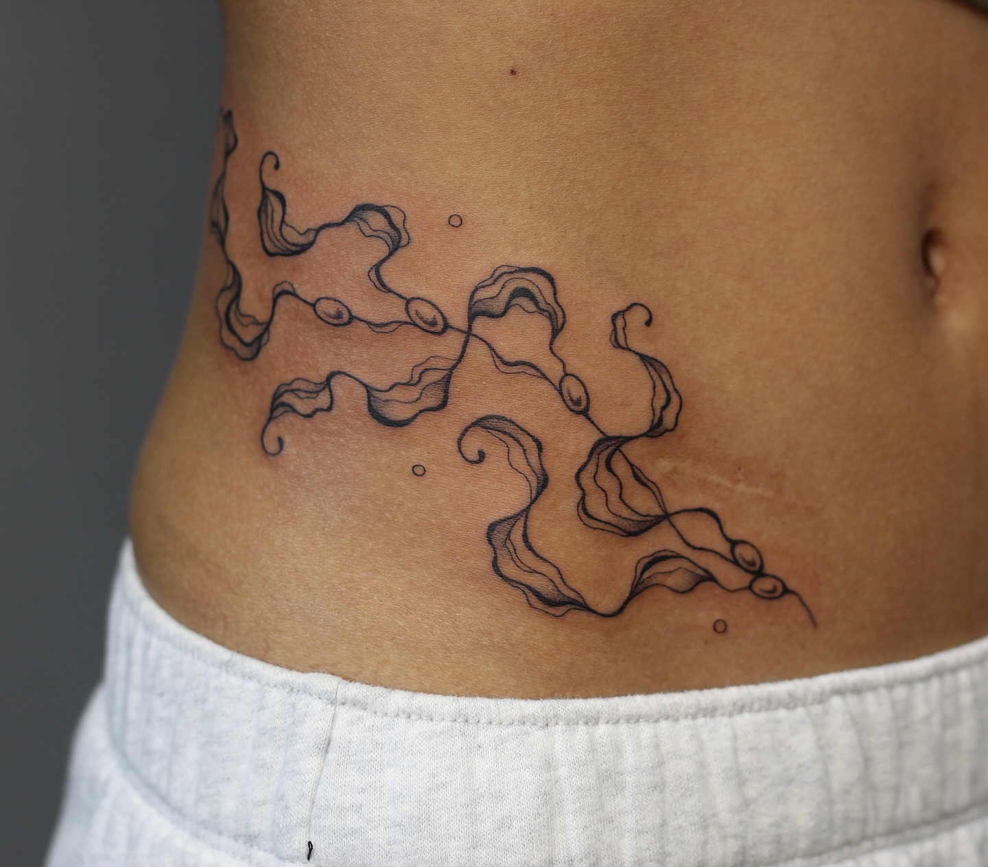 Tattoo by @amandaktattoos — black_and_grey
