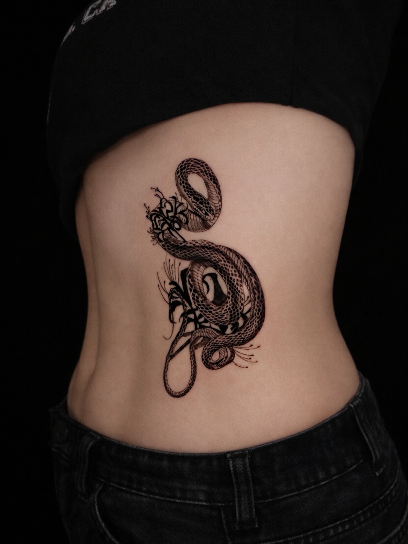 Tattoo by @id_tt_ — black_and_grey