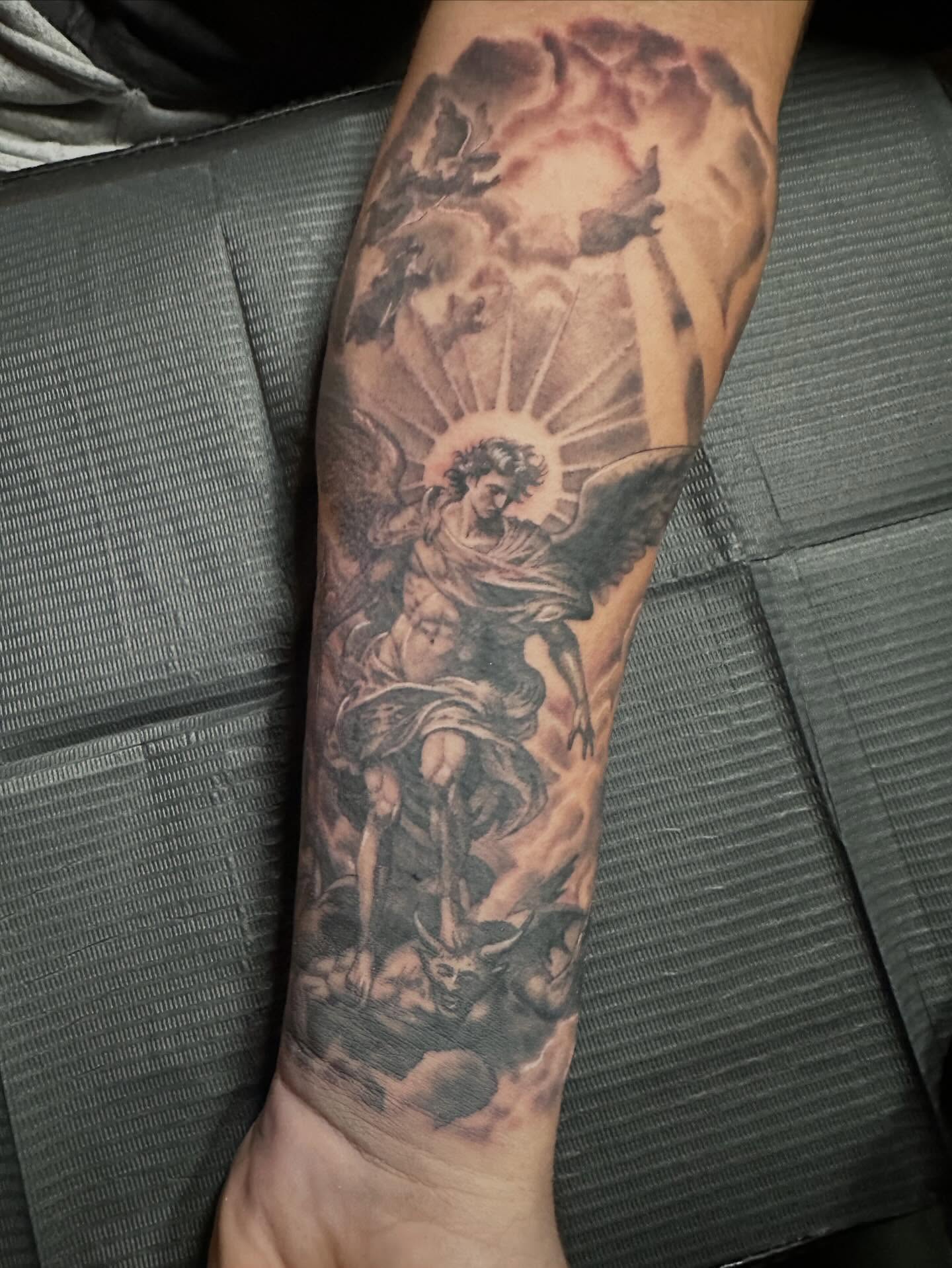 Tattoo by @deaddfred — black_and_grey, realism